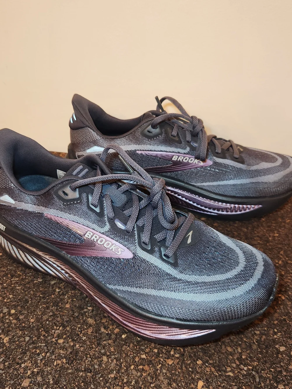 Brooks Ghost 18 Running Shoes Womens Size 8.5